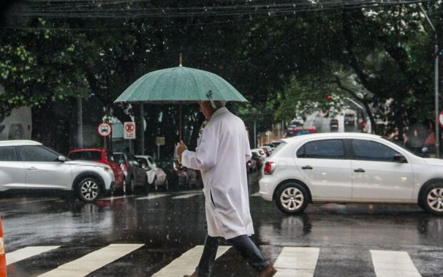 Meteorologista faz alerta para mais chuva nesta sexta-feira em MS