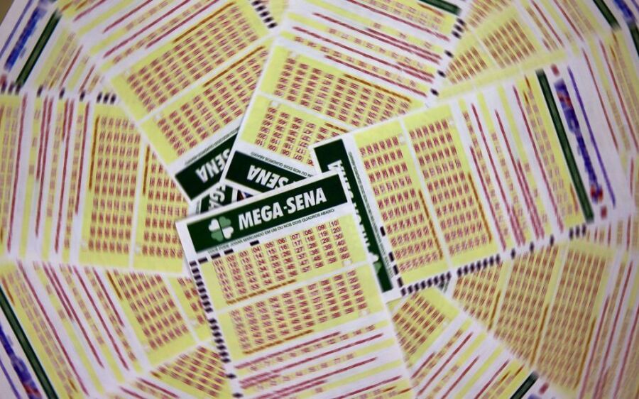 Mega-Sena acumula e próximo concurso deve pagar R$ 100 milhões