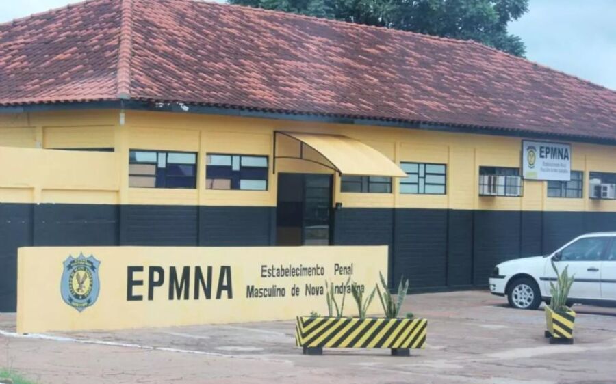 Técnico de enfermagem é demitido após condenação por levar droga a presídio