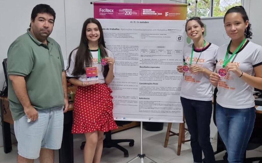 Alunos de Rio Verde são premiados em feira científica da IFMS em Coxim. 