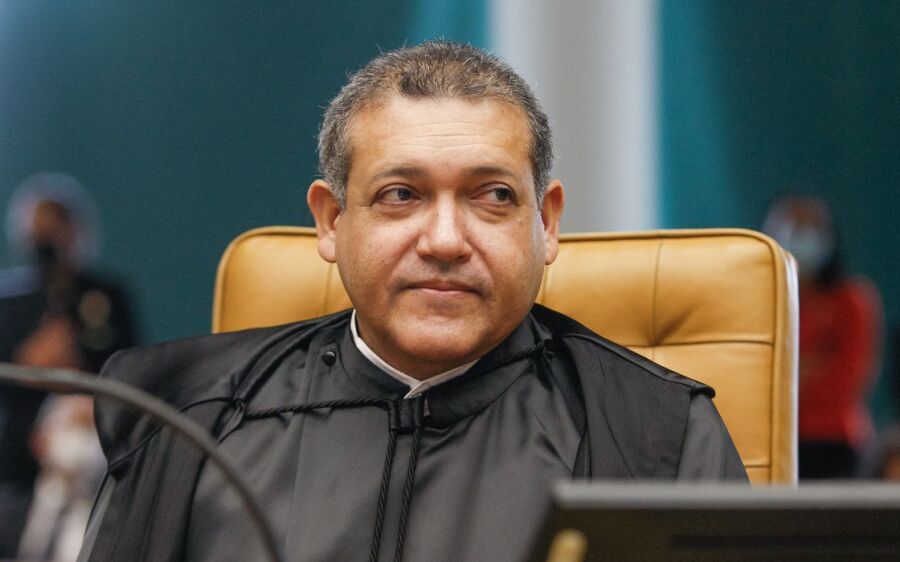 Ministro mantém liberação de consignados a  beneficiários de programas