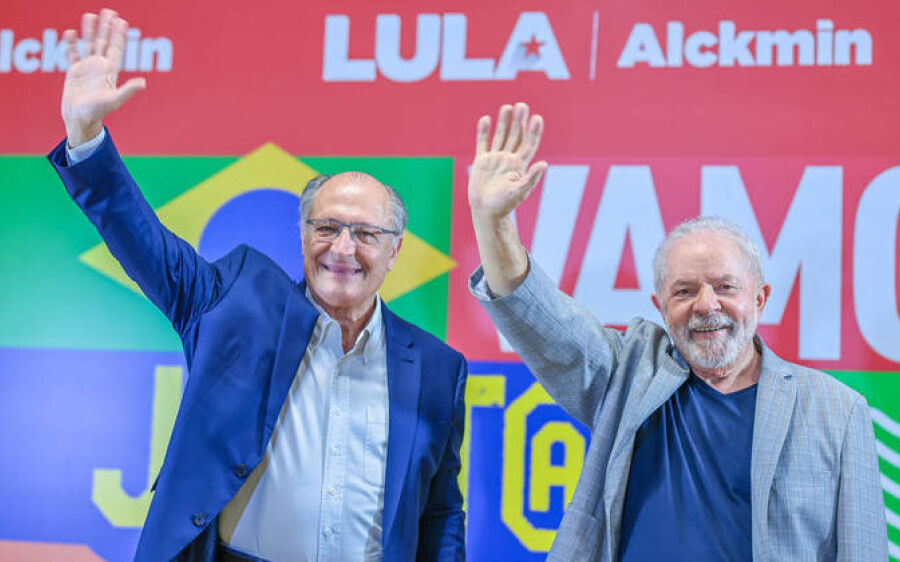 Equipes de Lula e de Bolsonaro se encontram para iniciar processo de transição entre governos 