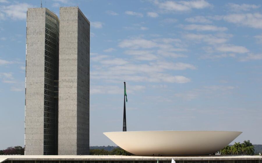 Câmara aprova responsabilização de sócios por dívidas de empresas