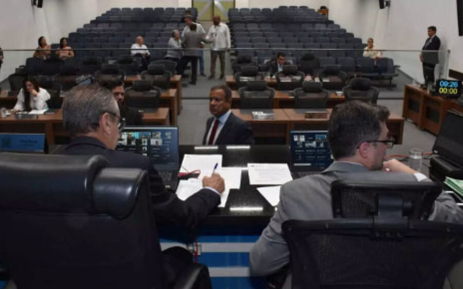 Deputados de MS aprovam mudanças para promoção na PM e Corpo de Bombeiros