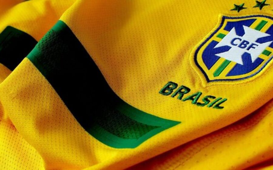 Brasil enfrenta a Suíça nesta segunda em busca da vaga para as oitava da Copa