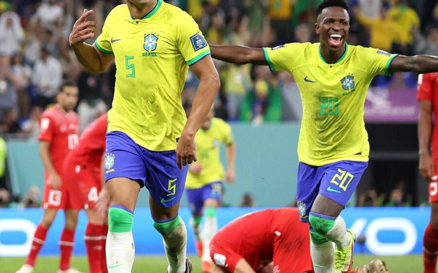 Com golaço de Casemiro, Brasil vence Suíça e está classificado para as oitavas