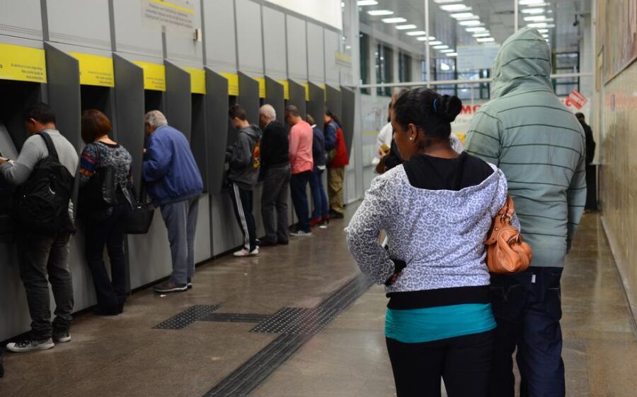 Expediente bancário tem alterações neste final de ano