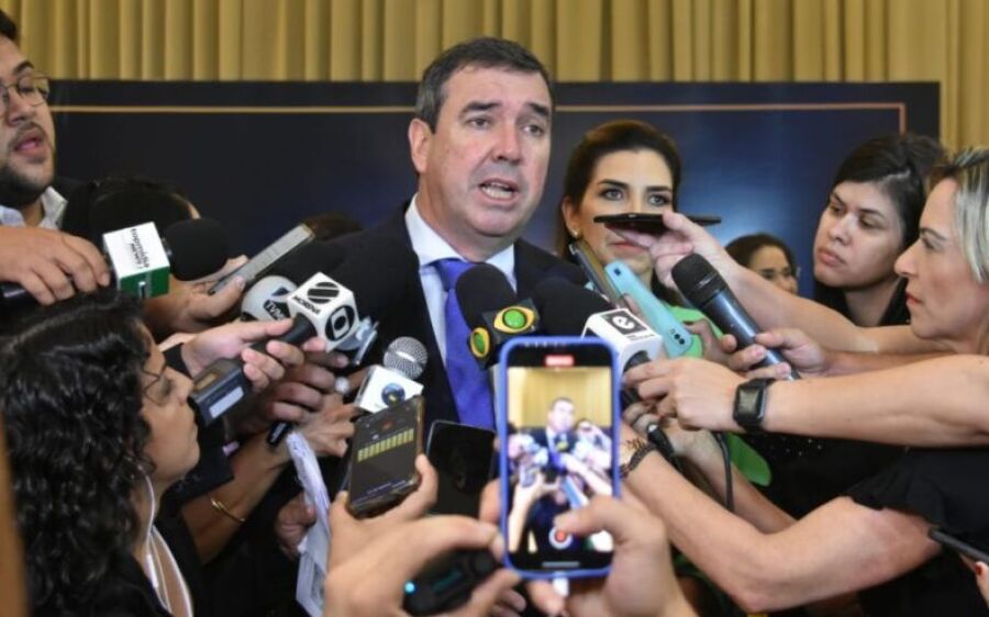 Riedel recebe diploma e diz que  primeiros desafios serão na área tributária