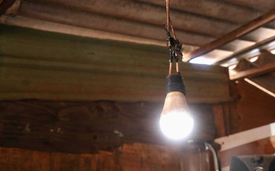 No ano, 37 mil famílias de baixa renda conseguiram descontos na conta de luz