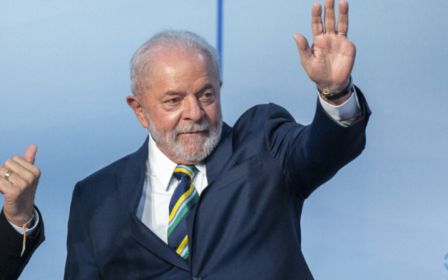Lula barra desoneração dos combustíveis e gasolina vai subir em R$ 0,69 por litro