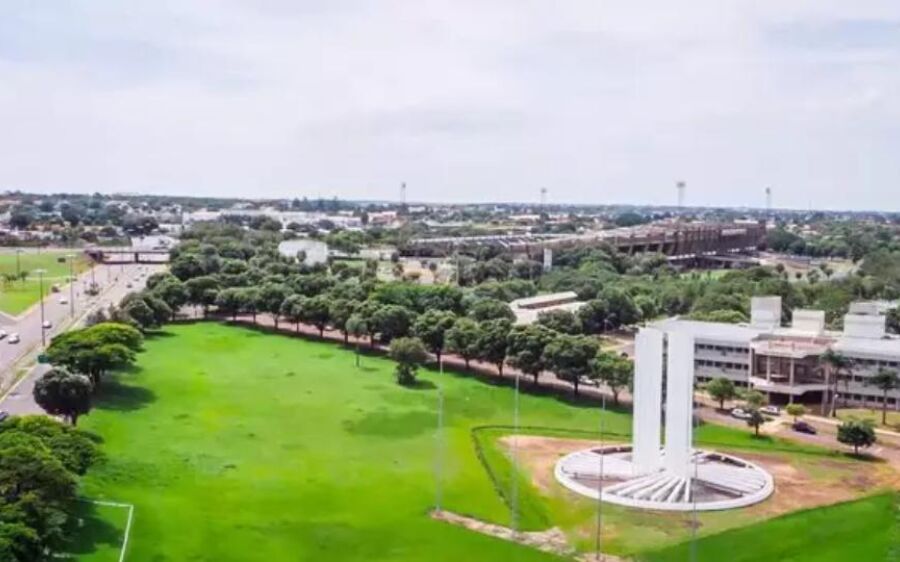 UFMS abre concurso para professores com salários de até R$ 10 mil
