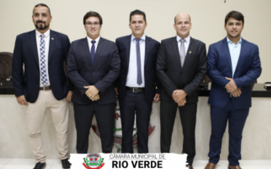 Vereador Carlos Pontes é  empossado Presidente da Câmara  Municipal de Rio Verde