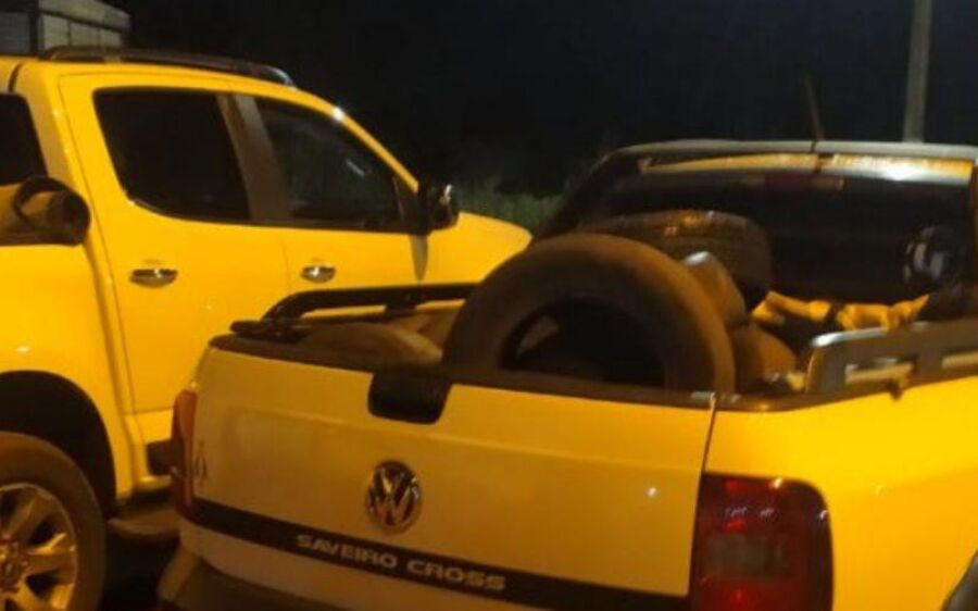 Em Coxim, PRF apreende carros e materiais que seriam utilizados para bloqueio da BR-163