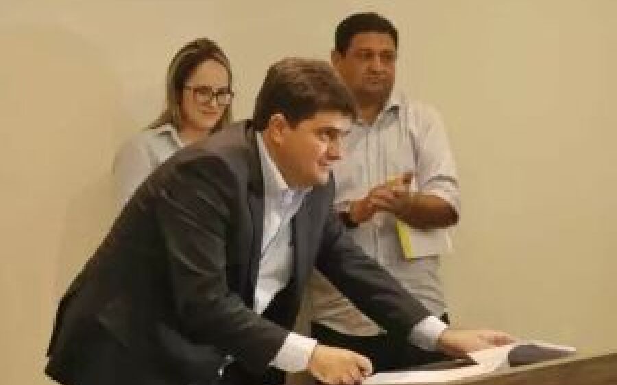 Valdir Júnior toma posse da Assomasul e defende consórcio entre municípios