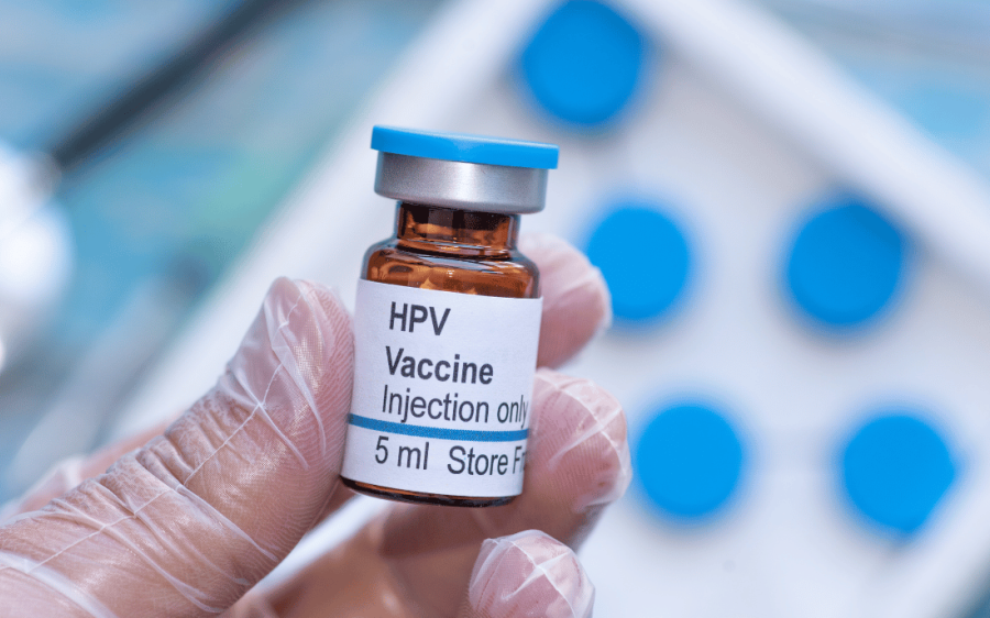 Saúde amplia vacinação contra HPV para pessoas com até 35 anos