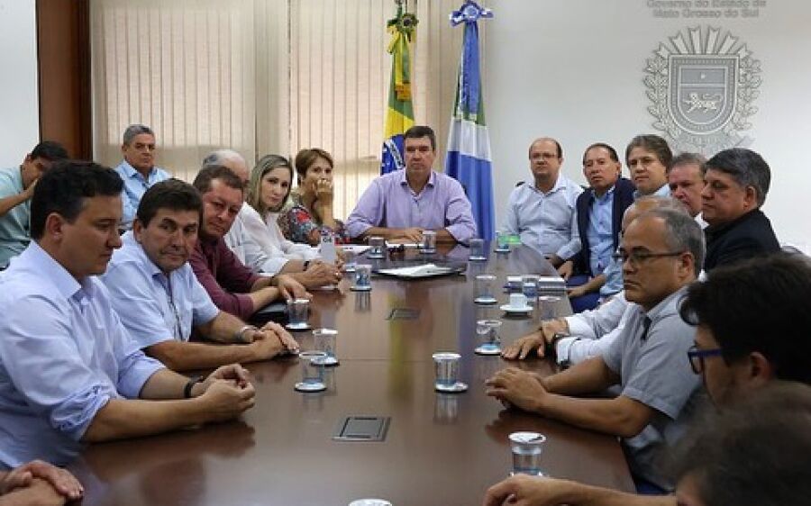 Prefeito Réus Fornari reúne com o governador Riedel e apresenta  demandas para o Município