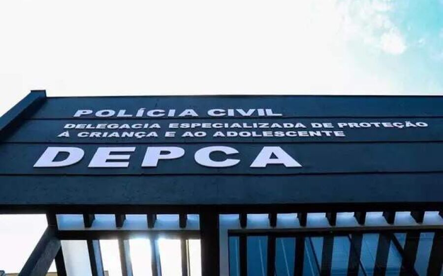 Criança é socorrida com suspeita de estupro após bebedeira de mãe com amigos