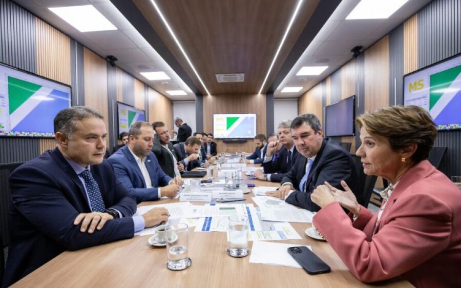 Em reunião com Riedel, ministro garante quase R$ 1 bilhão para rodovias 