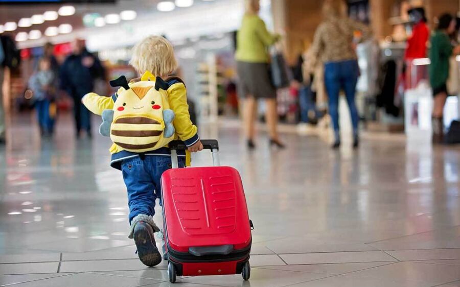 Entenda as novas regras sobre viagem de menores ao exterior