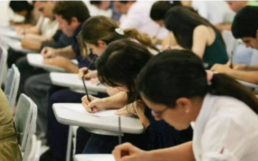 Em semana de Carnaval, MS tem 1 mil vagas em concursos e estágios com salários de até R$ 27 mil