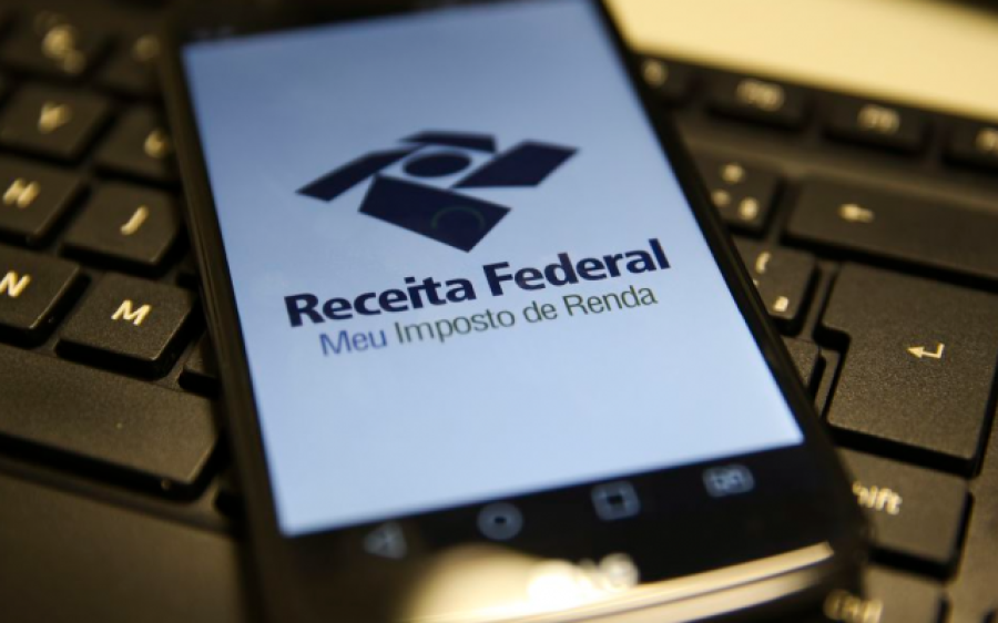 Informe de rendimentos para o IR deve ser entregue até terça-feira