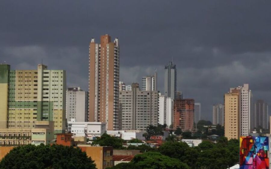 Sexta-feira tem previsão de tempo instável, com chuvas fracas e moderadas no Estado