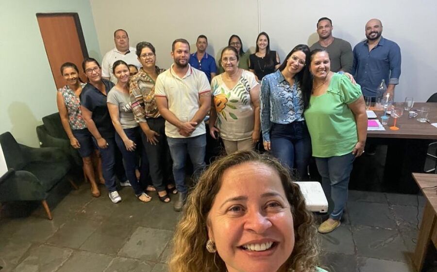 Secretaria de Assistência Social  realiza reunião de alinhamento com Diretores e Coordenadores e tra