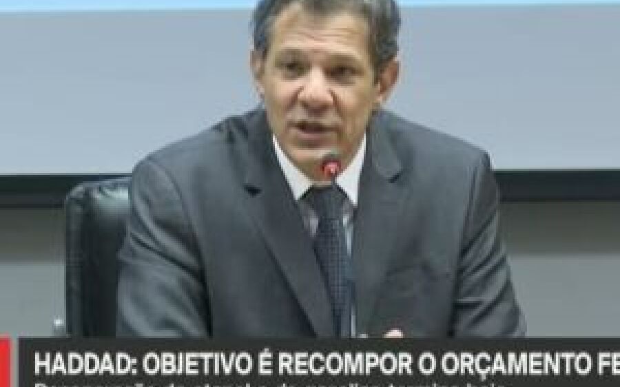 Gasolina será reonerada em R$ 0,47 e etanol em R$ 0,02, diz Haddad