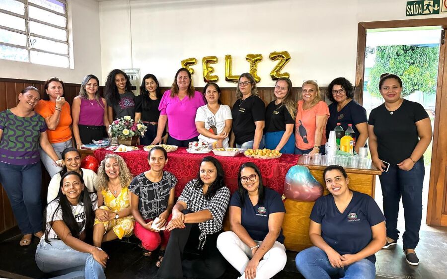 Secretaria de Saúde de Rio Verde realiza café da tarde com servidoras da pasta
