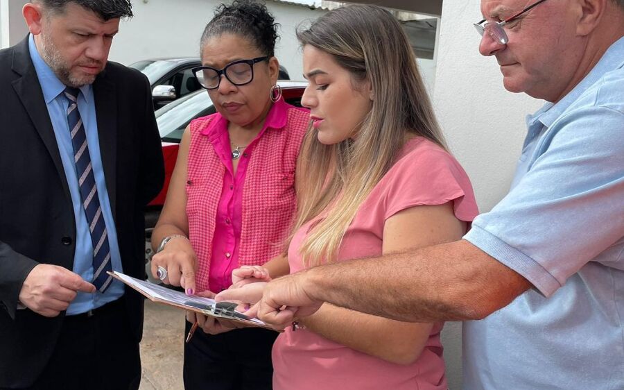 Prefeito Réus reúne com a Subsecretária do Estado de Políticas Públicas para Mulheres
