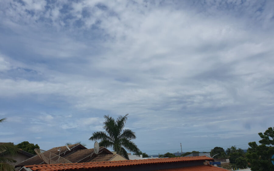 Última sexta deste verão será com possibilidade de chuva e máxima de 30ºC