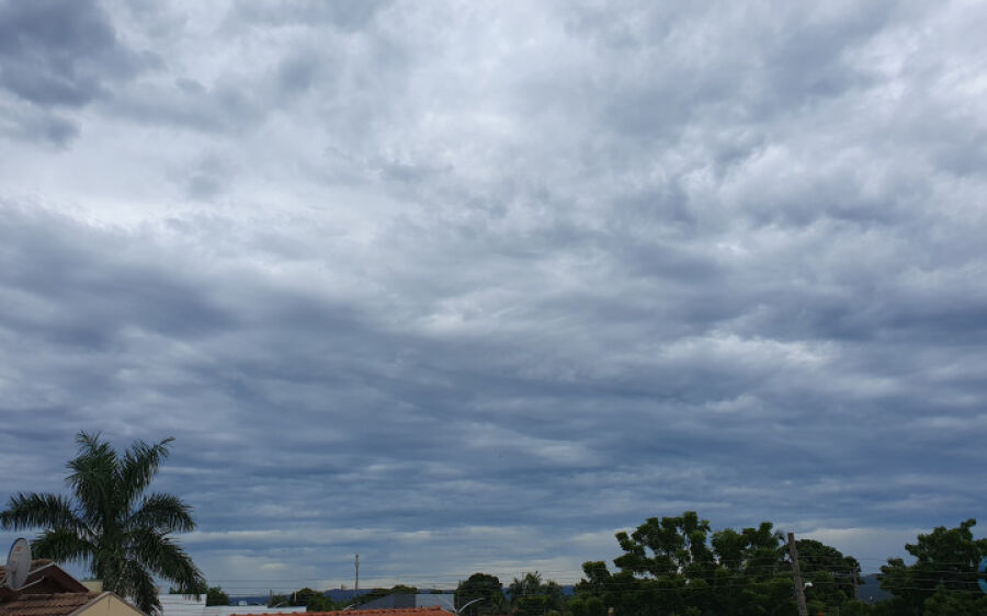 Outono começa com possibilidade de chuva e máxima de 32ºC em MS
