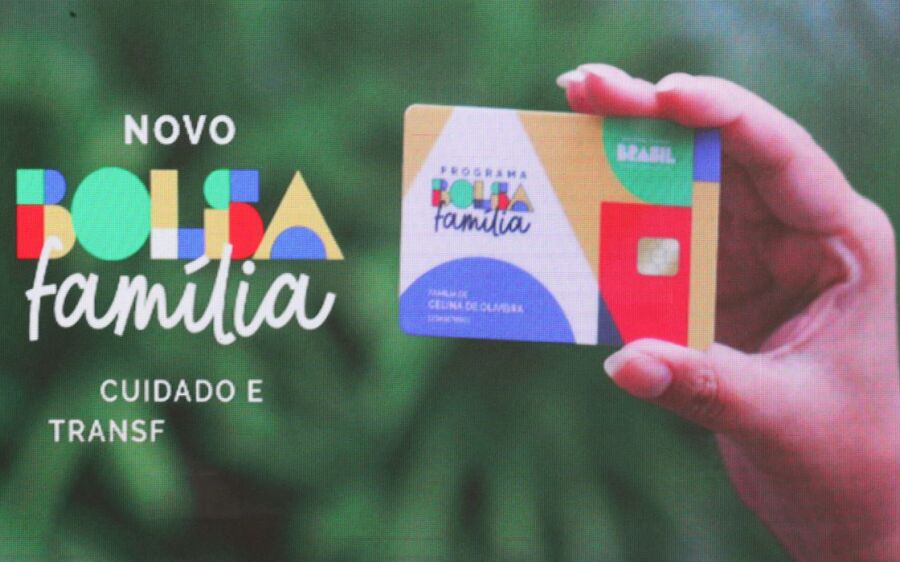 Caixa começa a pagar Bolsa  Família com adicional de R$ 150