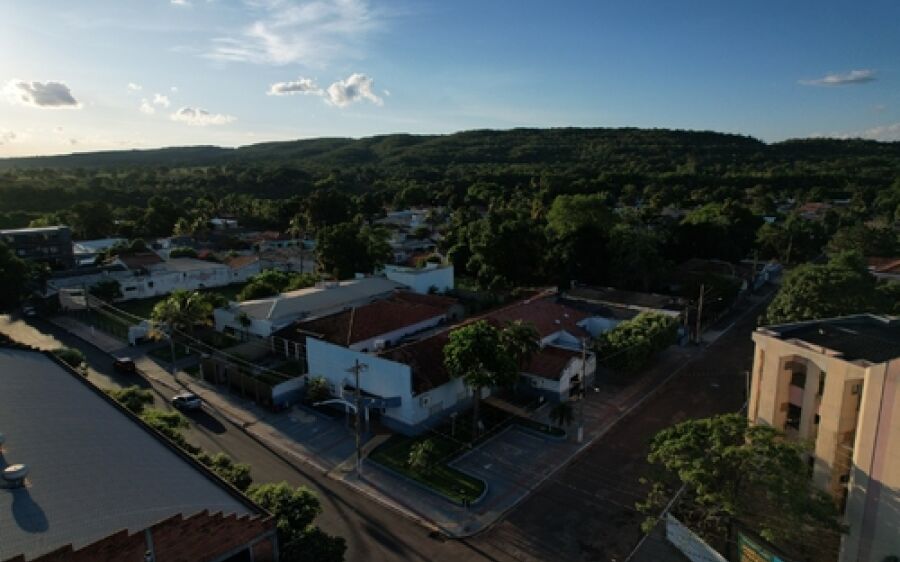 Com viagem marcada para  Brasília, Câmara antecipa  última sessão ordinária de  março para hoje