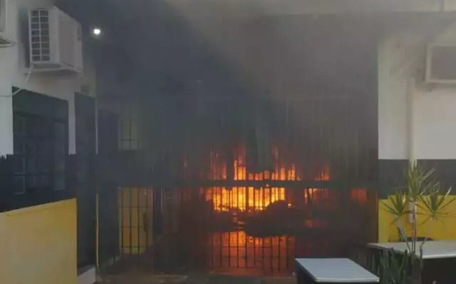 Rebelião de presos termina com 107 transferidos e suspensão de visitas