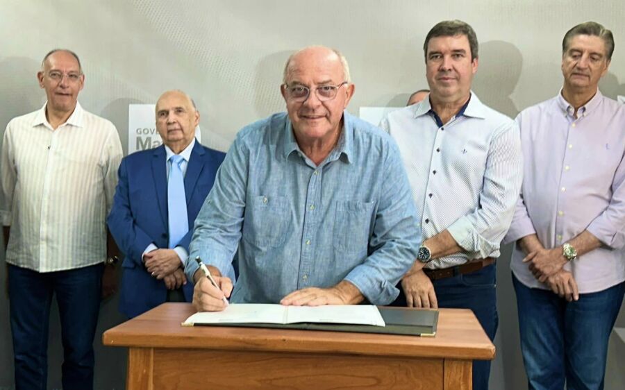Réus Fornari assina convênio com  Governo do Estado e garante auxílio de R$150 mil para recuperação 