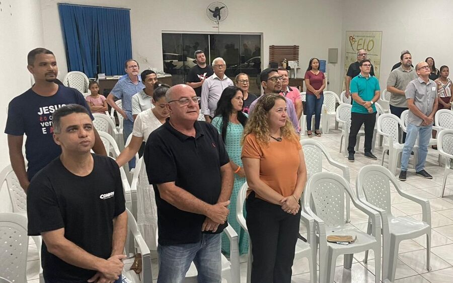 Prefeito Réus Fornari reúne com Conselho dos Pastores de Rio Verde e debate  conscientização (TEA)