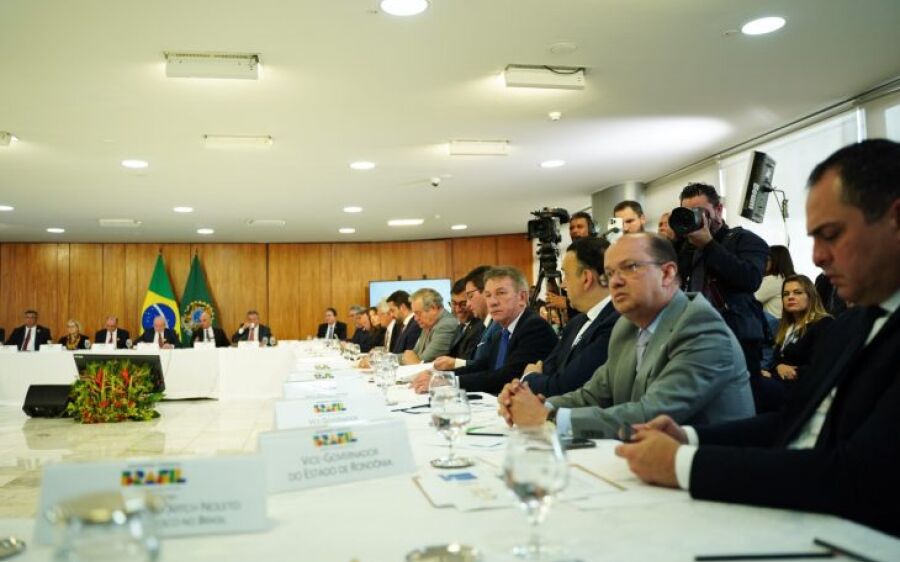 Governo do Estado participa de reunião nacional para discutir segurança em escolas