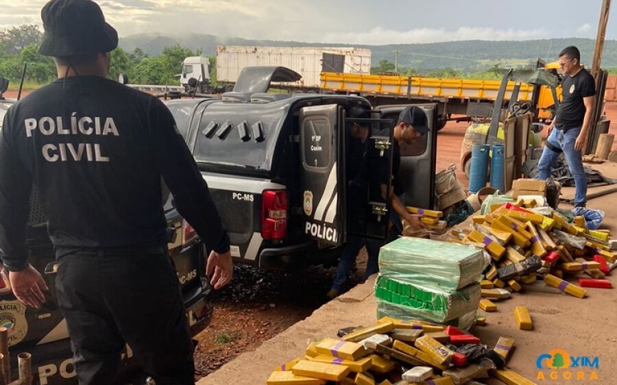 Polícia Civil de Coxim incinera  cerca de uma tonelada de  maconha em fábrica de tijolos
