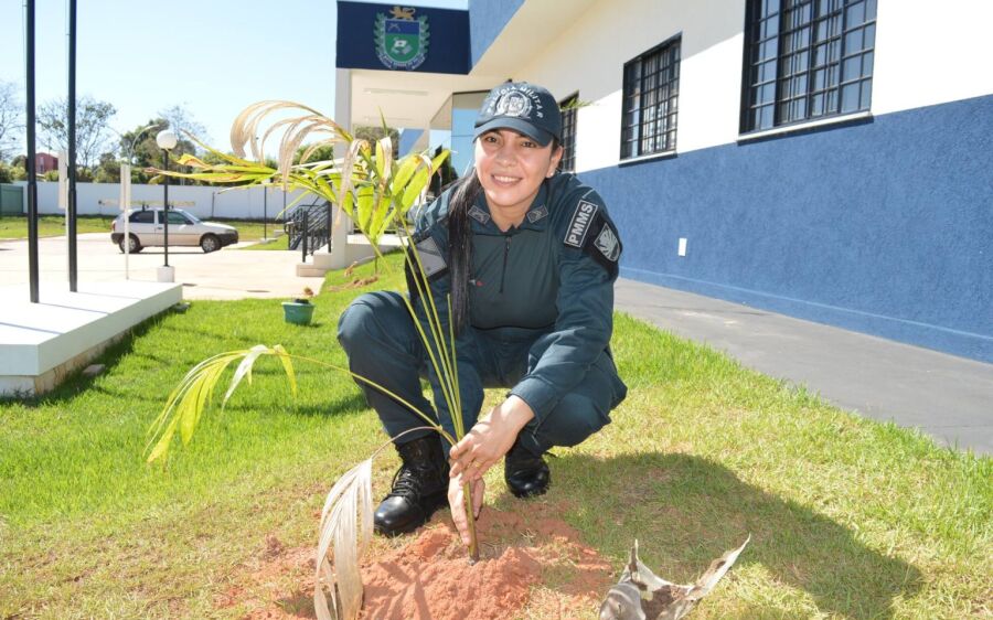 Polícia Militar inicia implantação do projeto de paisagístico no novo quartel em Coxim