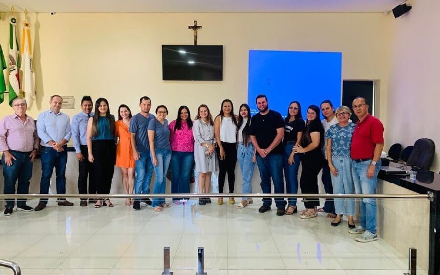 Prefeitura realiza audiência pública LDO - Lei de  diretrizes orçamentárias 2024 