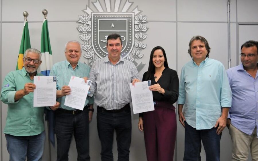 Processo eletrônico e  modelo centralizado de compras são metas do contrato assinado pela SAD