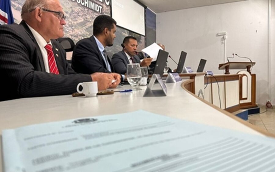 Câmara de Coxim aprova PL que concede reajuste salarial de 10% aos funcionários da Casa de Leis