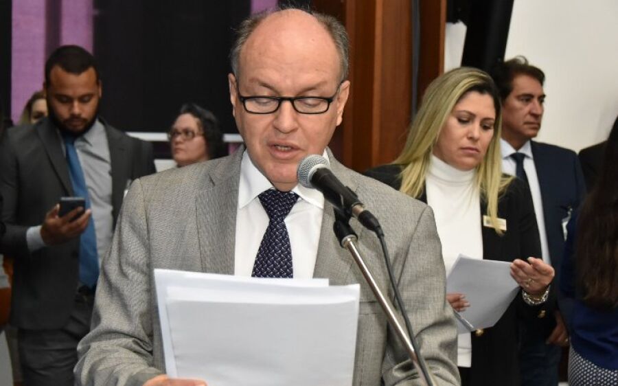 Projeto veda suspensão de atendimento sem aviso e justa causa à pacientes com TEA