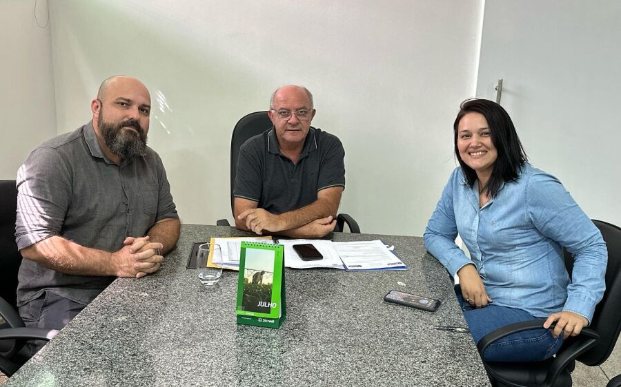 Diretoria do Conperv reúne com o Prefeito Reus Fornari e anunciam Cantora Bruna Karla 