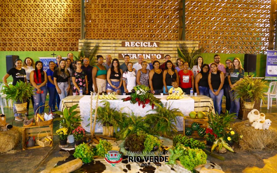 Vereadores da Câmara Municipal de Rio Verde participaram do lançamento do projeto  Recicla Verdinho 