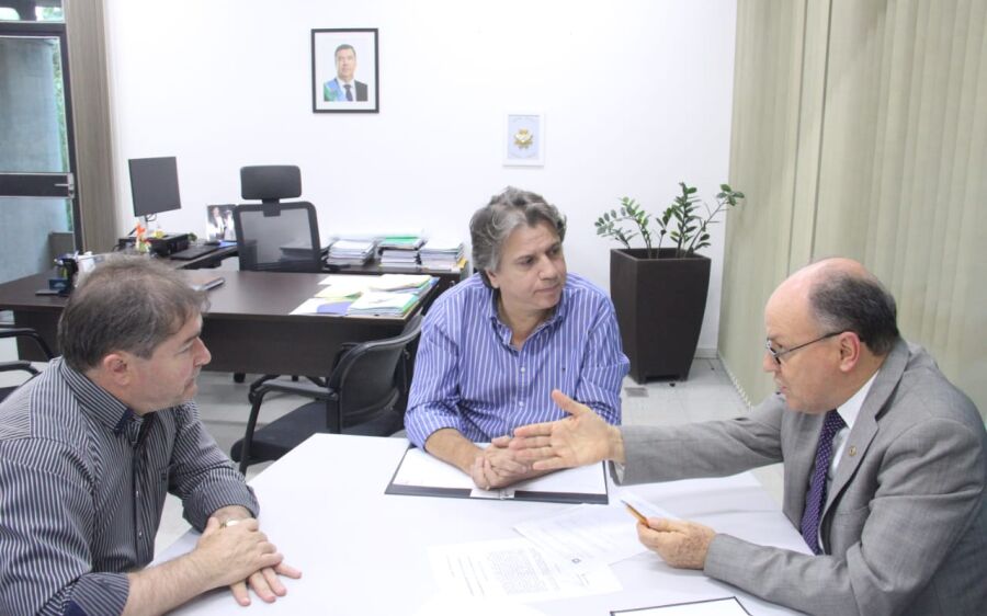 Na Capital, Edilson Magro Apresenta Demandas De Coxim