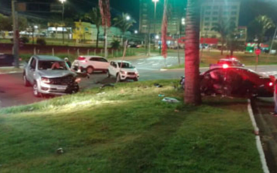 Usa o carro como arma, diz advogado de Carolina após residente se envolver em novo acidente