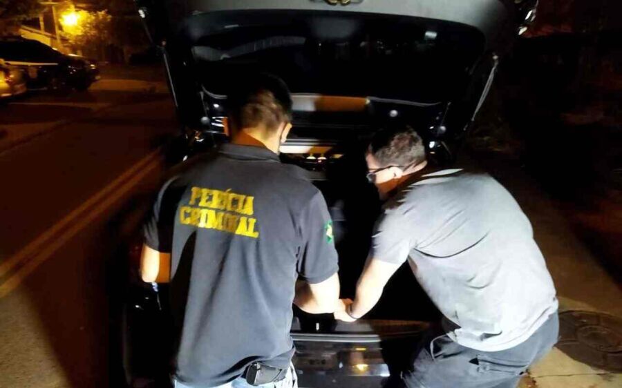 Técnica de enfermagem que arquitetou a morte do próprio pai por dinheiro é condenada a 30 anos