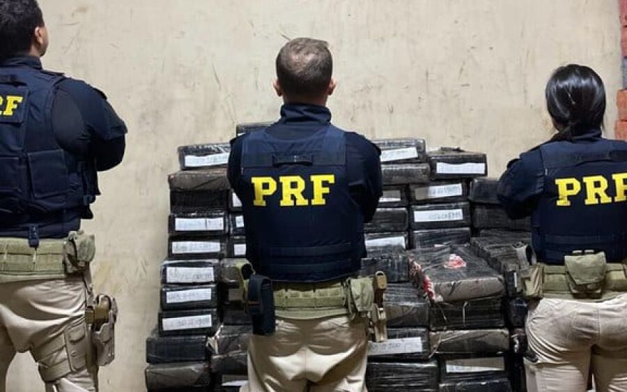 PRF apreende 1,2 tonelada de maconha e contrabando em Campo Grande